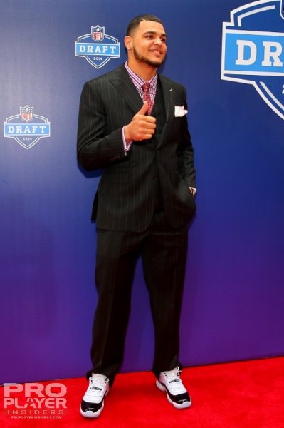 CGV_050814086_2014_NFL_Draft (533x800)