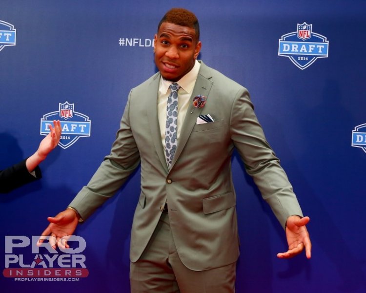 CGV_050814103_2014_NFL_Draft (800x640)