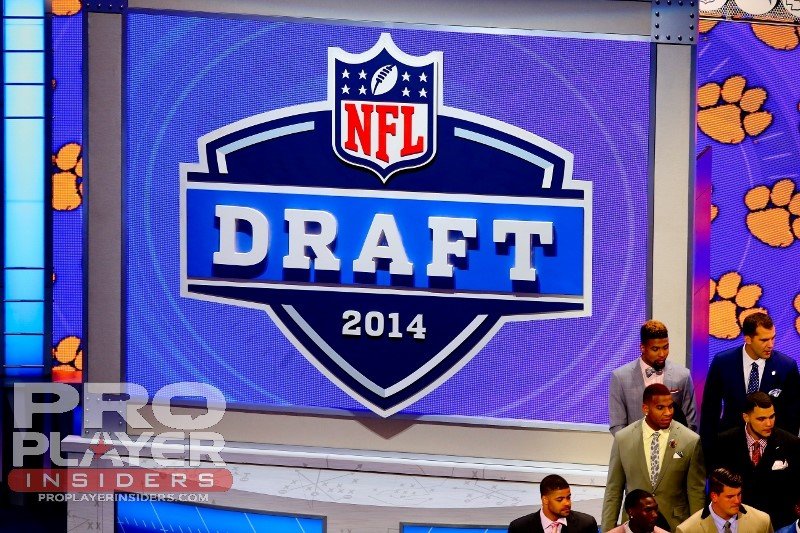 CGV_050814138_2014_NFL_Draft (800x533)