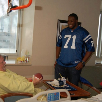 colts-give-back-to-veterans-04